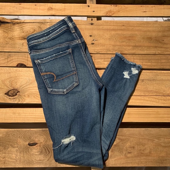 American Eagle skinny jeans - Picture 2 of 3